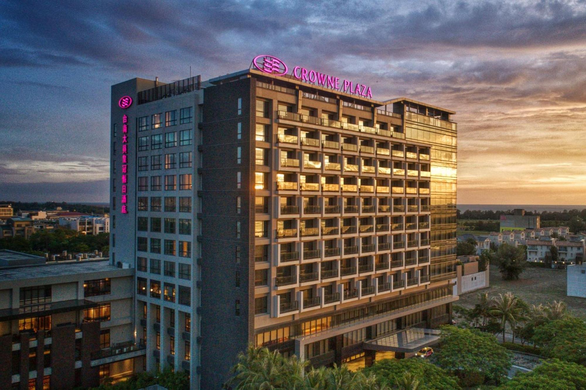 Crowne Plaza Tainan By Ihg Hotel Eksteriør billede